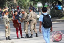 Disosnaker Medan Amankan 40 Anjal