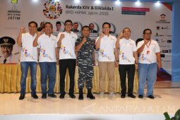 Pangarmatim: TNI AL Berperan Dorong Pertumbuhan Ekonomi