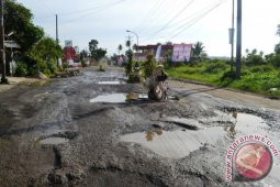 Bupati Surati Menteri PU