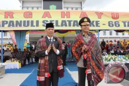 Bupati Tapsel Keynote Speaker Dialog Interaktif