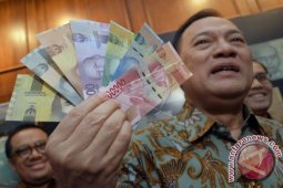 Rupiah Selasa sore menguat menjadi Rp13.280