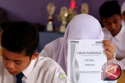 Presiden putuskan UN tetap dijalankan