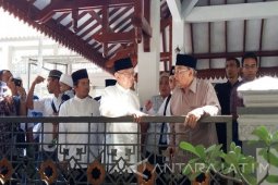 Quraish Shihab Serukan Hormati Perbedaan dan Kembangkan Perdamaian