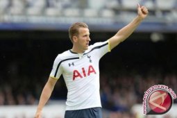 Hasil dan klasemen Liga Inggris, Spurs jaga jarak dari MU