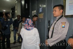 Dua Napi Teroris Dipindahkan ke Lapas Kediri (Video)