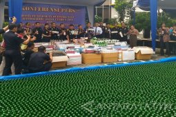 Bea Cukai Musnahkan 13.920 Botol Minuman Beralkohol