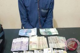 Kembali Penjual Obat Daftar G Di Bekuk