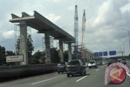 Langganan Macet, Tiga Proyek Tol Jakarta-Cikampek Dihentikan Sementara