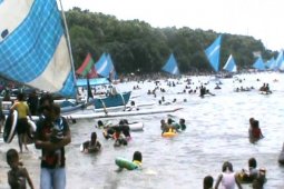 Kunjungan Wisata Pasir Putih Situbondo Meningkat 20 Persen