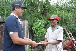 Gubernur Bali Bantu Warga Miskin Di Bangli