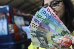 Nilai Tukar Uang Rupiah Jumat Sore