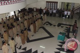Bupati Lantik Pejabat Secara Massal