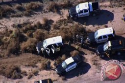 Perempuan telanjang curi mobil patroli sherif di Arizona