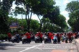 Ribuan Kader PDIP Semarakkan Pernikahan Wawali Surabaya (Video)