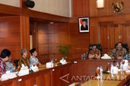 Gubernur Jatim Berharap Aptisi Bantu Pertumbuhan Pendidikan
