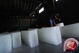 DKP Bangka Selatan Operasikan Pabrik Es