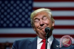 Trump Telepon Presiden Mesir, Puji Cara Sisi Perangi Terorisme