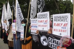 Aksi Tuntut Pemerintah Turunkan Harga Sembako