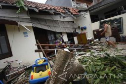 Sejumlah Bangunan di Bali Roboh akubat Gempa