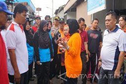 Wali Kota Surabaya Galakkan Pemberantasan Sarang Nyamuk