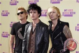 Green Day rilis video musik anti-Trump