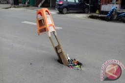 Pembatas Nyaris Tak Ada, Jalan Sukarami Rawan Kecelakaan