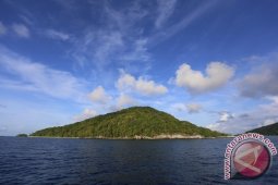 Menteri Susi: tak ada pulau diambil alih asing