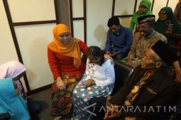 Khofifah Apresiasi Film Karya Siswa SMA Khadijah (Video)