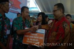 Menkop: KUR 2017 Naik 10 Persen