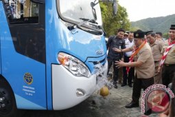 Pemkot Gorontalo Terima Armada Bus Dari Kemenhub