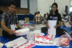 Kertas Suara KPUTapteng Dilipat