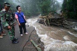 Banjir Bandang Kediri