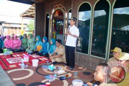 BEDAH RUMAH SEHAT DI KURIPAN