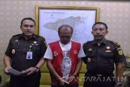 Kejari Sidoarjo Tangkap DPO Pembobolan Pegadaian (Video)