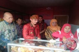 Mensos resmikan layanan e-warong di Kota Jambi