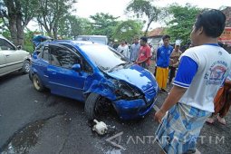 Laka Beruntun Di Sampang