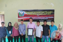 PELATIHAN KEPEMIMPINAN PELAJAR