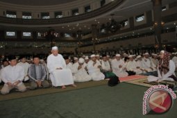 Luncurkan Gerakan Sholat Subuh Berjemaah