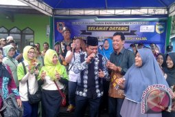Gubernur Berharap Kajian Perguruan Tinggi Untuk Pembangunan