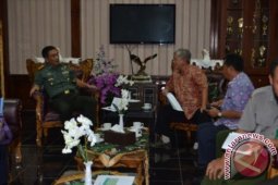 Danrem Gapu terima kunjungan tim pertanian Jambi