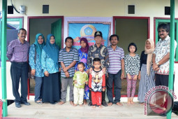 BEDAH RUMAH DI KECAMATAN ANJIR MUARA