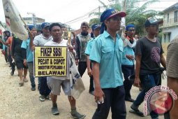 Aksi jalan buruh Medan tiba di Jambi