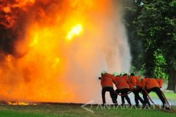 Petrokimia Gresik Latih Pelajar Sadar "K3" (Video)