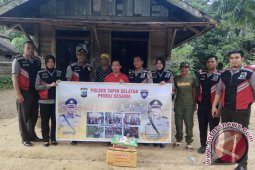 POLSEK TAPIN SELATAN PEDULI
