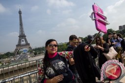 Menara Eiffel akan Dipasangi Dinding Kaca 2,5 Meter