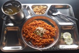 Merasakan Menjadi "Tahanan" Di Mie (Mi) Rampok (Video)