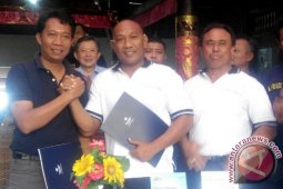 Kerja Sama Promosi "Kampoeng Seafood"- Blue Bird