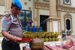 Polda Jambi tangkap pelaku pengoplos elpiji bersubsidi