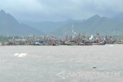 Cuaca Ekstrem Berdampak Pada Perekonomian Nelayan Situbondo (Video)