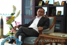 Unair Beri Doktor Kehormatan untuk Penerima Nobel